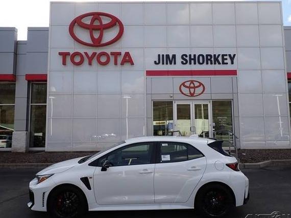 TOYOTA GR COROLLA 2025 JTNABAAE5SA018694 image